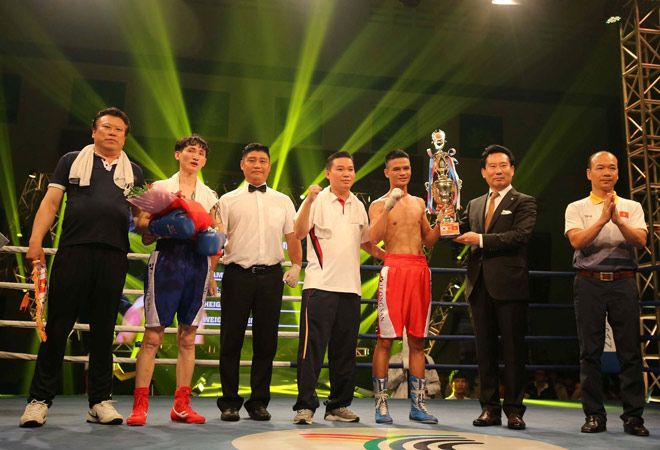 Nhiều bất ngờ xảy ra tại giải thi đấu Vina Boxing Cup 2018 - 1