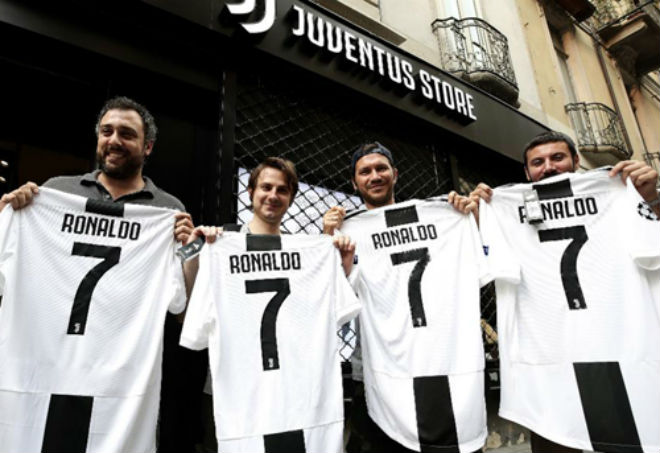 Tin HOT bóng đá tối 12/7: Vì Ronaldo, Juventus &#34;xử phũ&#34; Higuain - 4