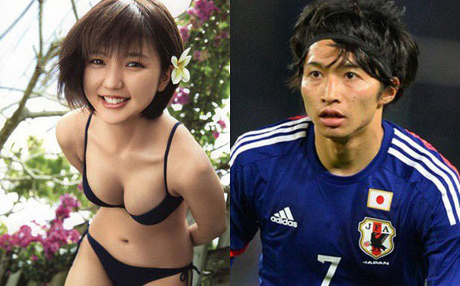 24H HOT: Cầu thủ Nhật cầu hôn bồ sexy, ác nữ giật chồng hot hết cỡ - 1