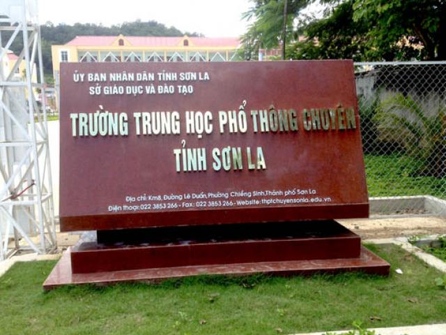 Nữ sinh Sơn La thi thử được 1,2 điểm, thi thật được 9,8 điểm