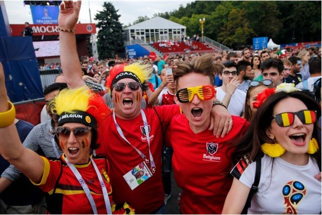 Anh - Bỉ tranh hạng 3 World Cup: CĐV &#34;Tam sư&#34; ngoan lạ thường, fan Bỉ &#34;khiêm tốn&#34; - 6