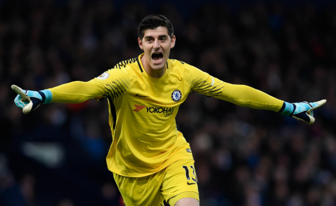 Conte bị sa thải, Chelsea &#34;ong vỡ tổ&#34;: Hazard thay Ronaldo, rủ Courtois đến Real - 2