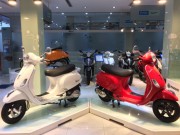 Thế giới xe - Bảng giá xe Piaggio, Vespa tháng 7/2018: Ra tân binh, hút khách