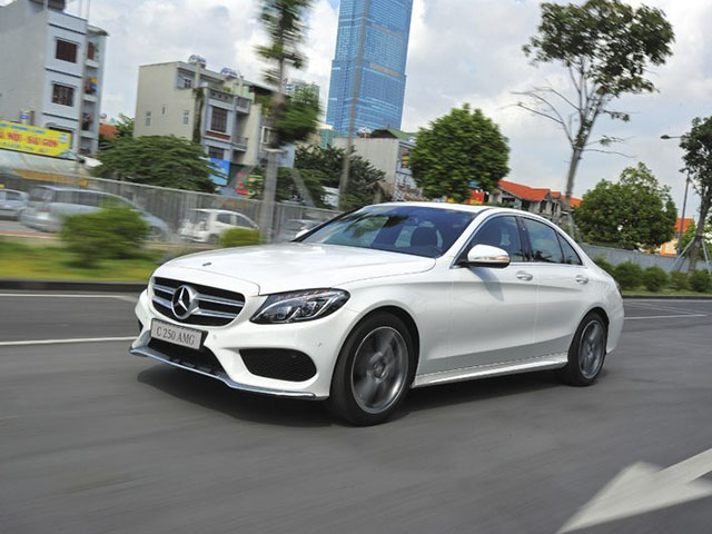 Bảng giá xe Mercedes C200 cập nhật mới nhất