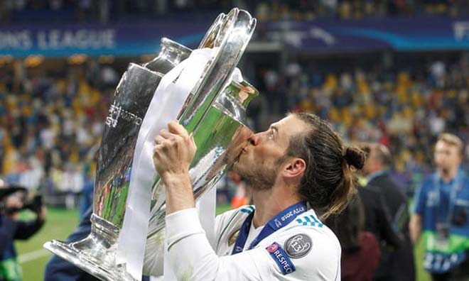 Real hậu Ronaldo: Bale kế vị CR7, mua Hazard 200 triệu bảng đắt hơn Neymar - 1