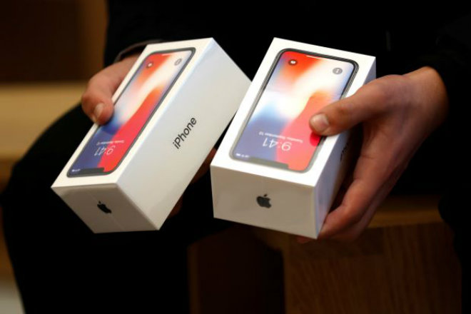 NÓNG: iPhone X giảm sốc 7,5 triệu đồng tại Việt Nam - 1
