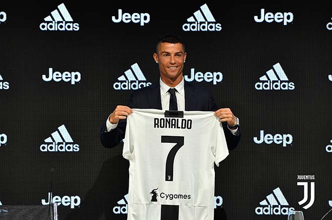 “Siêu bom tấn” Ronaldo: Không đi tour Mỹ cùng Juventus, hé lộ nguyên nhân bất thường - 1