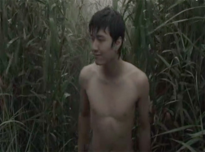 Giữa lùm xùm ảnh “nóng”, Huỳnh Anh bị khui lại cảnh phim 18+ - 1