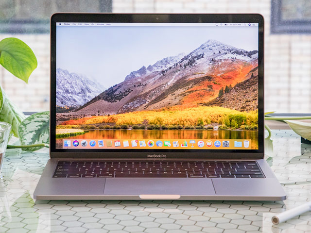 Đánh giá MacBook Pro 13 inch 2018: Sức mạnh bá chủ
