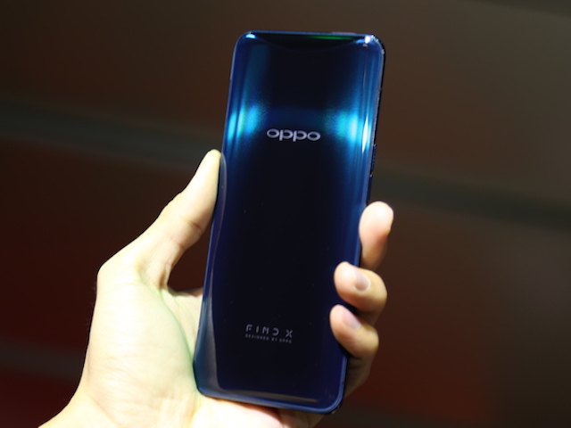 Ảnh thực tế Oppo Find X long lanh, lấp lánh tại Việt Nam