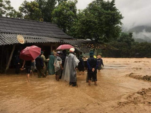 Tin tức trong ngày - Lý giải nguyên nhân đợt mưa lũ vừa qua ở Bắc Bộ, Bắc Trung Bộ kéo dài liên miên