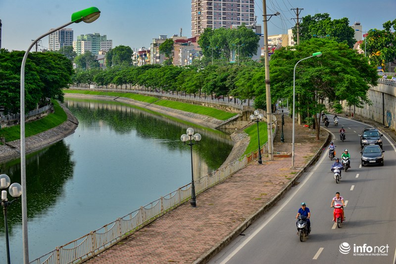 Bất ngờ hình ảnh sông Tô Lịch &#34;lột xác&#34; nên thơ sau đợt mưa dài ngày - 17