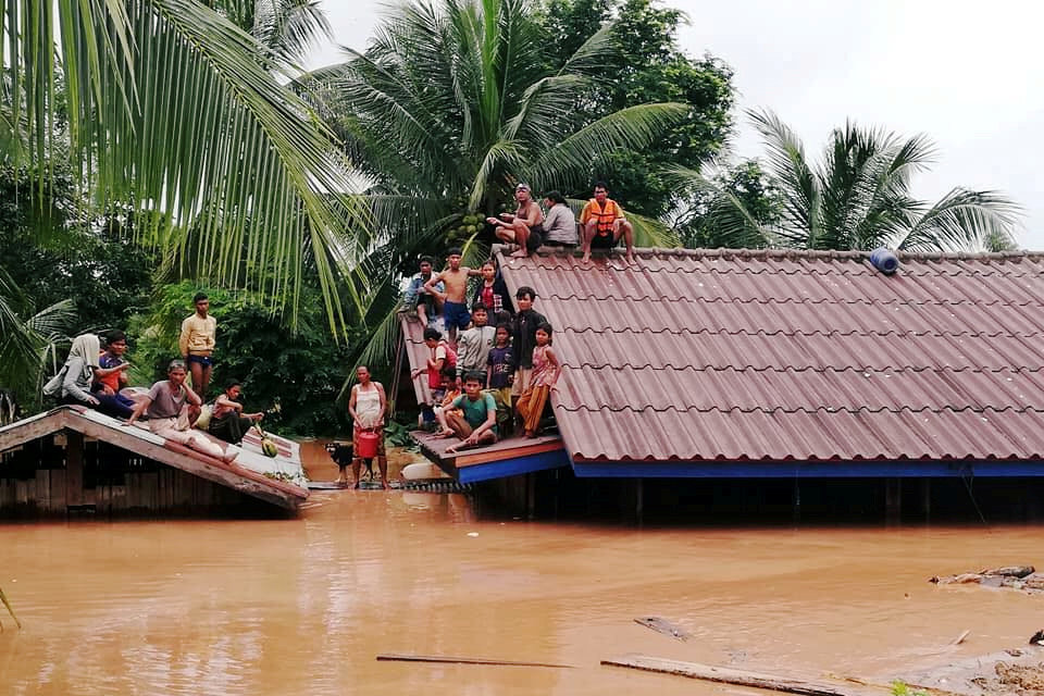 Vỡ đập ở Lào: Tiếng nổ hãi hùng và âm thanh kỳ lạ? - 1