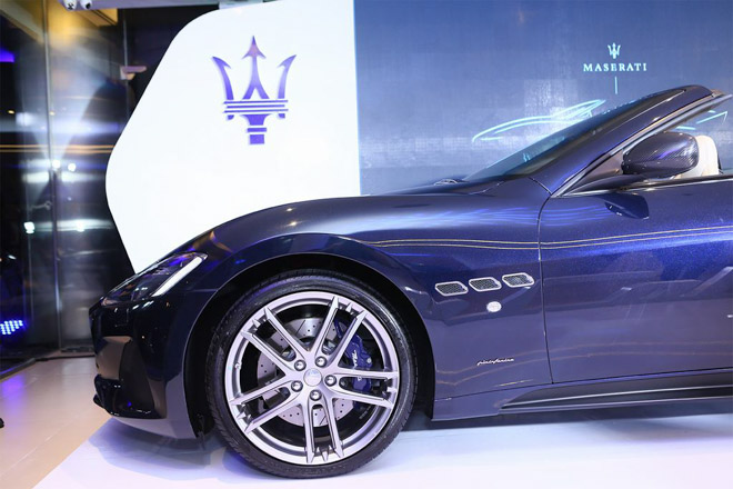 Maserati Việt Nam ra mắt mẫu mui trần GranCabrio 2018 hoàn toàn mới - 7