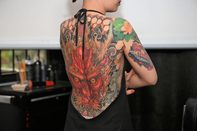 Xăm trên cơ thể vợ, chàng trai Việt giành giải nhất Nghệ sĩ tattoo châu Á - 2