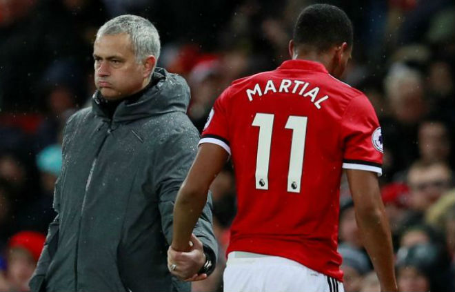 Chuyển nhượng MU: Mourinho lộ điều kiện bán Martial - 1