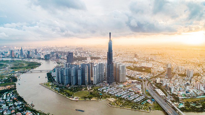 Lên đỉnh tháp tòa nhà cao &#34;chọc trời&#34; The Landmark 81 ngắm Sài Gòn 360 độ - 2