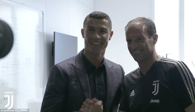 Juventus có siêu sao Ronaldo: Chưa vội &#34;ảo tưởng sức mạnh&#34; - 2