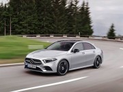 Tin tức ô tô - Mercedes-Benz A-Class 2019 phiên bản sedan chính thức lộ diện