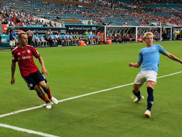 Trực tiếp Bayern Munich - Man City: Rút ngắn cách biệt