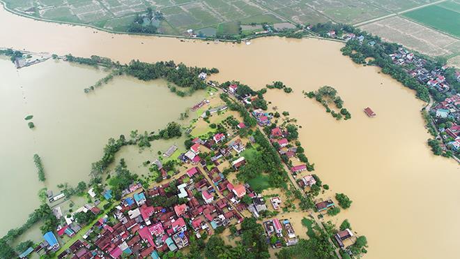 Vì sao không “vỡ đê có kế hoạch”, ngoại thành Hà Nội lại lụt nặng hơn năm 2017? - 3