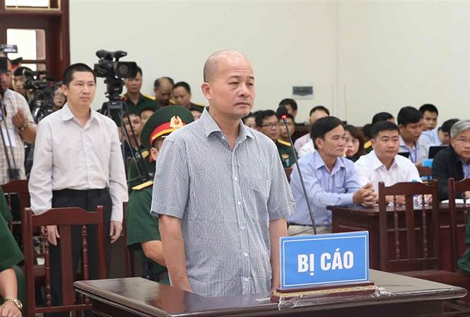 Con đường dẫn tới nhà lao của cựu Thượng tá &#34;Út trọc&#34; - 1