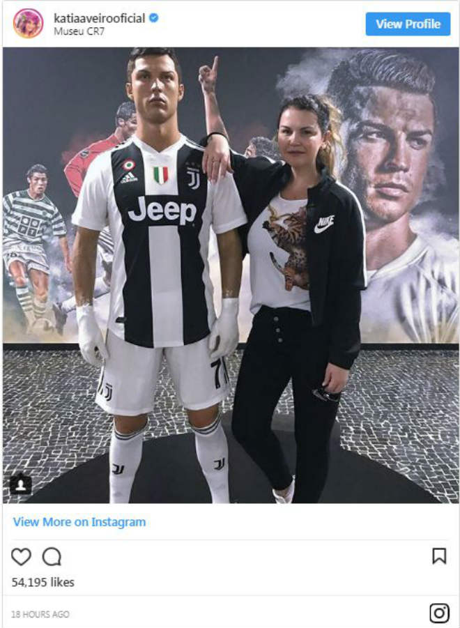 Ronaldo và Juventus hả hê: Chị gái CR7 dùng chiêu trò chọc tức Messi - 1