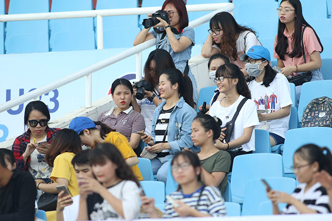 U23 Việt Nam: HLV Park Hang Seo &#34;nóng mặt&#34; ở sân Mỹ Đình - 1
