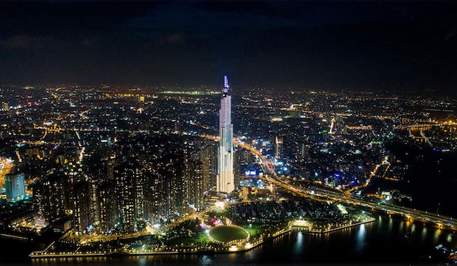 “Bộ áo” lung linh sắc màu của Landmark 81 có gì đặc biệt? - 1