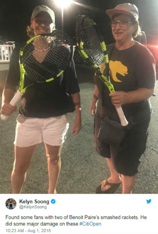 SAO tennis nổi điên vì thua: Đập nát 3 chiếc vợt, khán giả phẫn nộ - 3