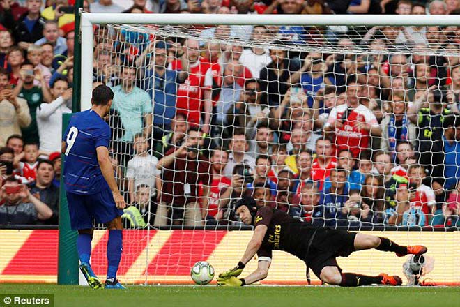 &#34;Thảm họa&#34; Morata: Chelsea ngán ngẩm, triệu fan đòi đuổi &#34;chân gỗ&#34; - 2