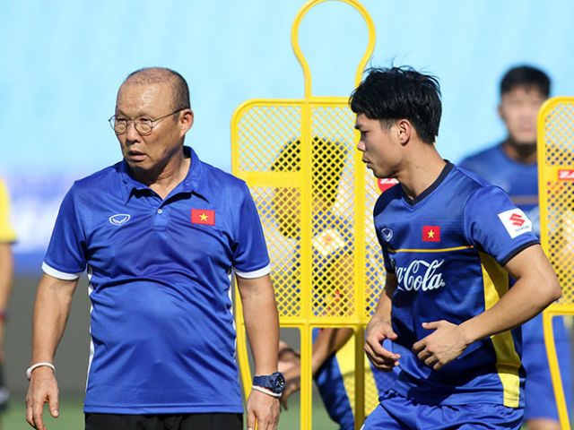 HLV Park Hang Seo làm dàn sao U23 VN choáng trước giờ xung trận
