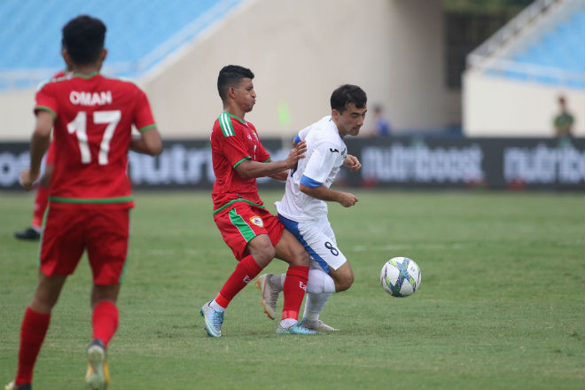 U23 Uzbekistan -  U23 Oman: Tấn công liên tục, chờ đấu Việt Nam - 1