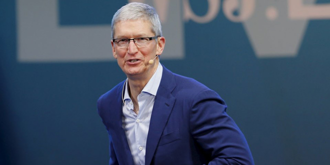 CEO Tim Cook nói gì khi Apple trở thành công ty nghìn tỷ USD - 1