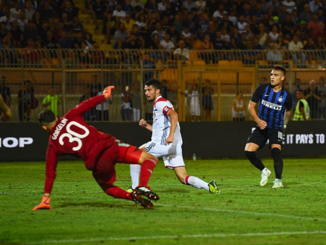 Video, kết quả bóng đá Inter Milan - Lyon: Bắn phá tưng bừng, ”số 10” kết liễu