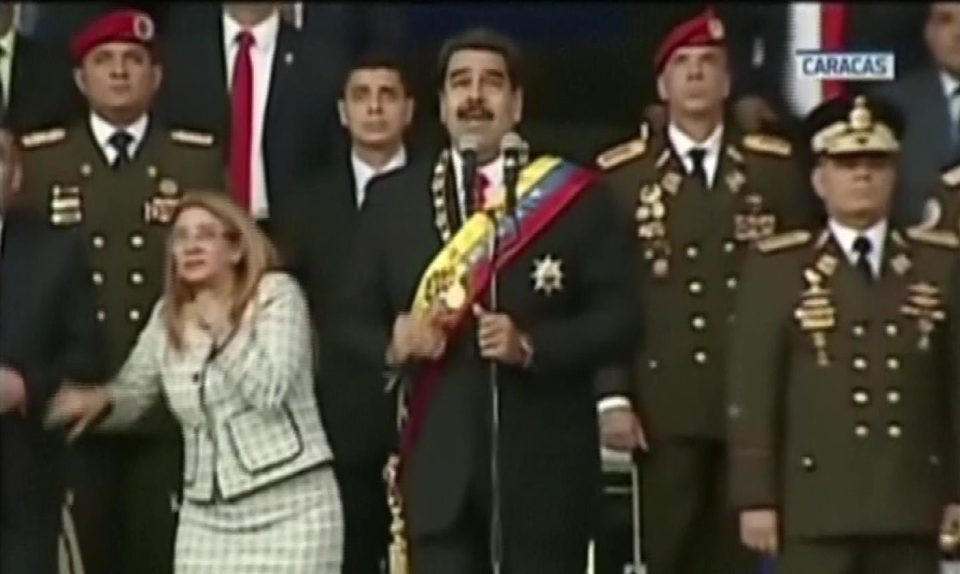 Không có vụ ám sát hụt Tổng thống Venezuela? - 1