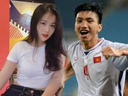 Ca nhạc - MTV - Văn Hậu U23 lập siêu phẩm, bạn gái xinh như hot girl bị săn lùng