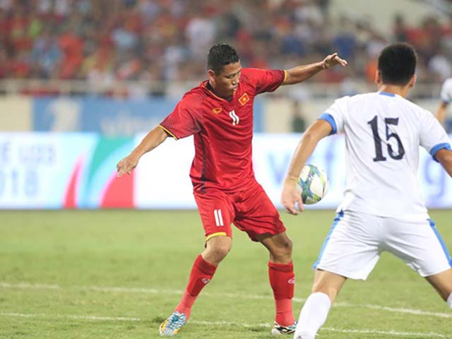 Trực tiếp U23 Việt Nam - U23 Uzbekistan: Đức Chinh bỏ lỡ đáng tiếc (KT)