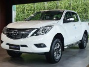 Tin tức ô tô - Ảnh thực tế Mazda BT-50 2018 mới tại đại lý