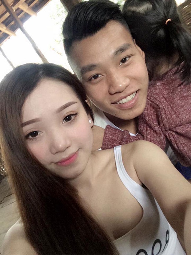 Phùng Bảo Trân là bạn gái của Vũ Văn Thanh, hiện sinh sống và làm việc tại Pleiku.