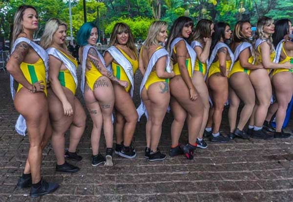 Hoa hậu Siêu vòng 3 Brazil 2018 làm náo loạn đường phố - 2