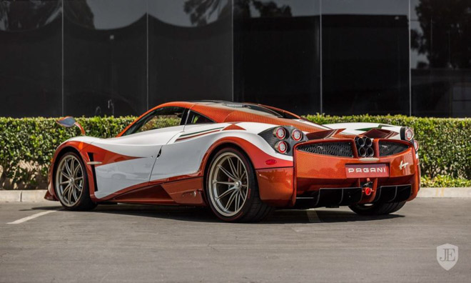 Pagani Huayra &#34;hàng lướt&#34; được rao bán khi chỉ mới lăn bánh 8km - 4