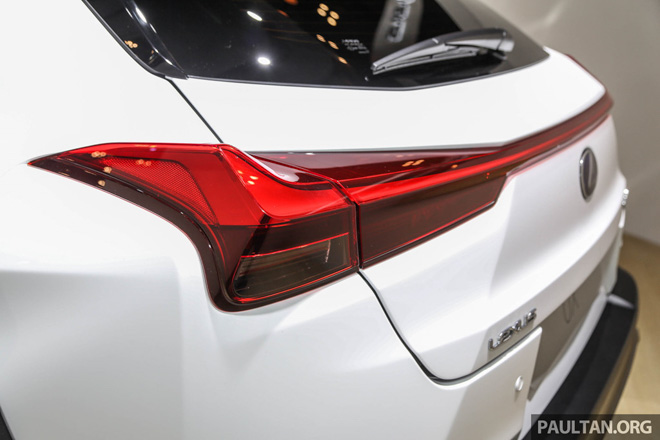 Lexus UX 2019 chính thức ra mắt thị trường Đông Nam Á - 4