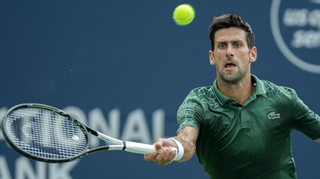 Djokovic thua sốc ở Rogers Cup: Nổi khùng đạp gãy đôi vợt - 1