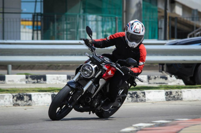 Đánh giá toàn diện 2018 Honda CB300R giá 102 triệu đồng - 11