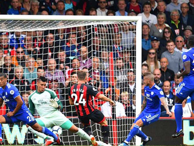 Bournemouth - Cardiff: Ban bật đẹp mắt, bắt nạt ”lính mới”