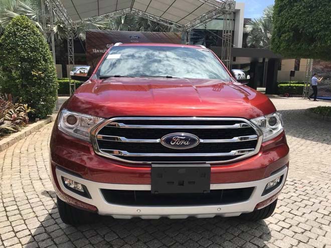 Ford Everest 2018 mới sẽ ra mắt Việt Nam vào ngày 29/8 - 4