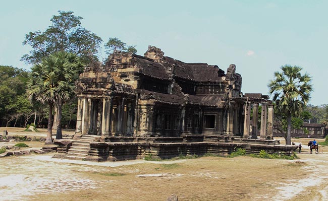 Những câu chuyện chưa kể về quần thể Angkor - 4