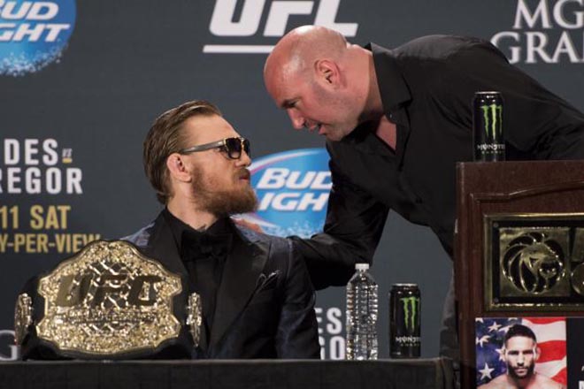 Tin nóng võ thuật 12/8: “Bố già” UFC bênh vực McGregor hết lời - 1