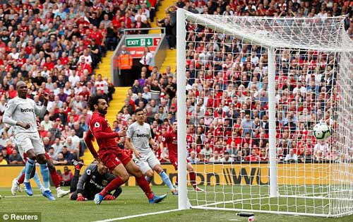 Chi tiết Liverpool - West Ham: Sturridge thay Salah góp vui (KT) - 4